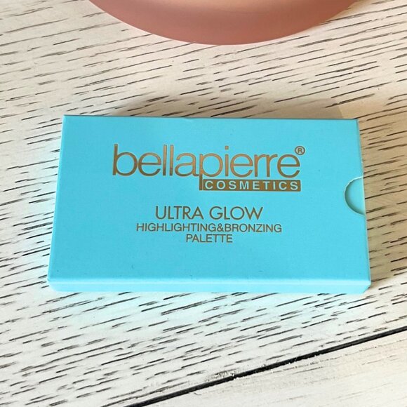 BellaPierre Highlighter & Bronzer Palette Highlighting Bronzing Pressed Powders - Picture 2 of 4